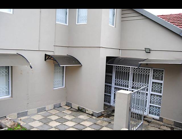 4 BEDROOM HOUSE FOR SALE IN ESCOMBE